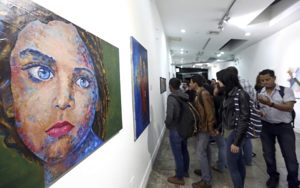 El CCET inauguró la obra 'Cervantes catracho”