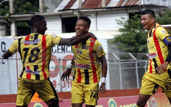 Real España vence al Honduras Progreso y acaricia la liguilla