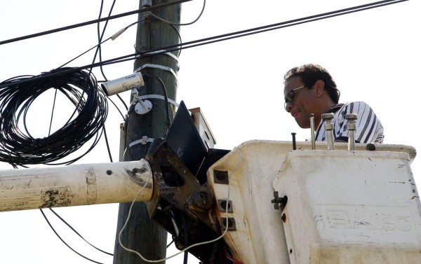 Inspeccionan cámaras de seguridad instaladas en La Ceiba