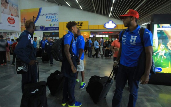 Selección de Honduras arribó agotada