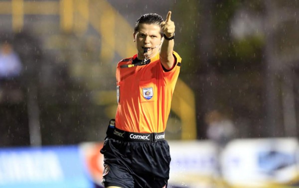 Un tico pitará el Canadá-Honduras en la eliminatoria