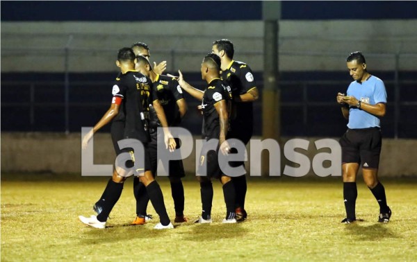 Real España sufrió para vencer al Social Sol y avanzar en Copa Presidente