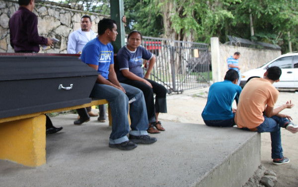 Lo ultiman y lanzan su cadáver al Chamelecón