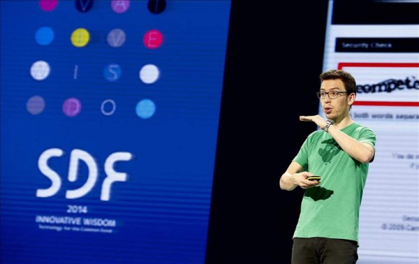 Científico guatemalteco muestra plataforma Duolingo a Barack Obama