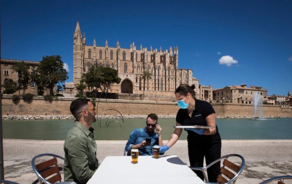 España no tiene inmunidad de grupo pese a la fuerte mortalidad de la pandemia