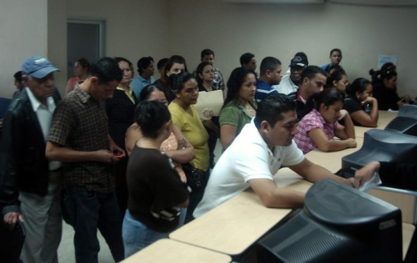 RNP en San Pedro Sula sin material para extender partidas