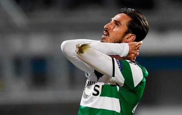 Presidente del Sporting de Lisboa suspende a 19 jugadores y los llama 'mimados'