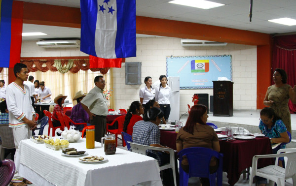 Interés en turismo crece en colegiales del Intae