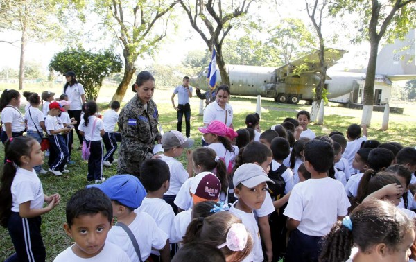 Guardianes de la Patria inculcará valores a niños de zonas conflictivas