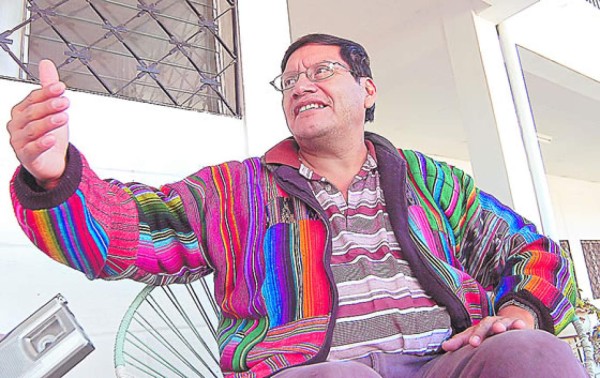 Presentan requerimiento contra Tamayo