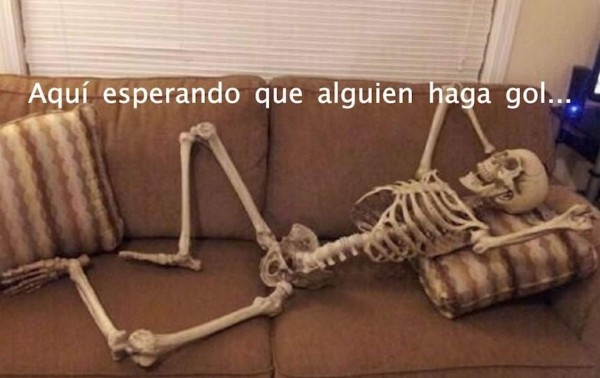 Memes de la dudosa victoria de Argentina contra Irán