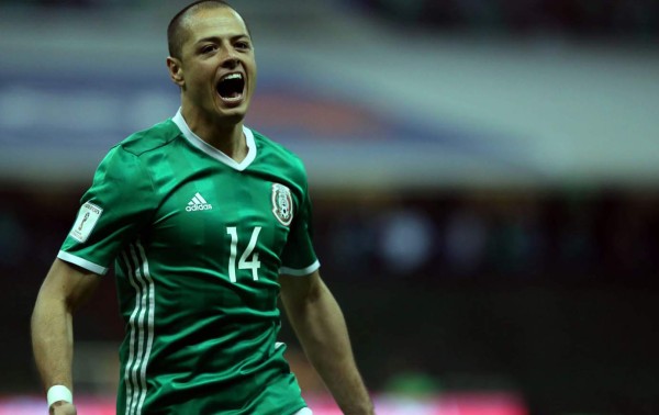 La MLS tienta al Chicharito con el mejor salario de la historia