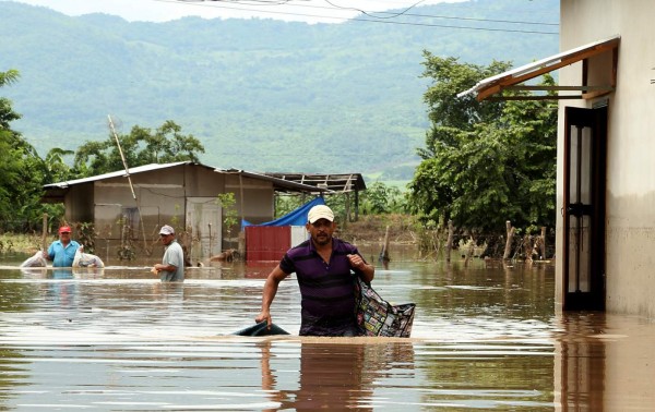 Copeco extiende por 48 horas las alertas en Honduras