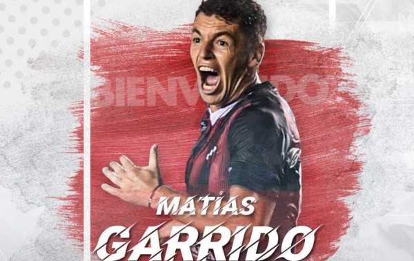 Olimpia ficha a volante argentino Matías Garrido