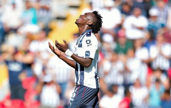 Alberth Elis vuelve a quedar fuera de la convcatoria del Monterrey