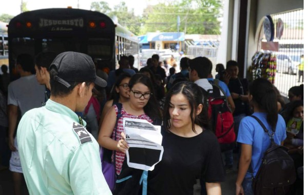 Carnet de la Unah tiene un chip para regular el ingreso