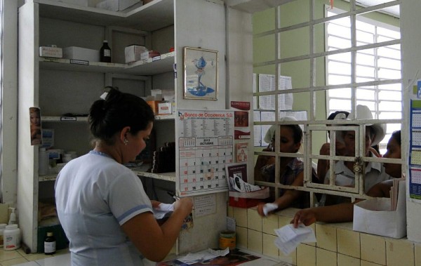Honduras: cierran cesamos por falta de medicamentos