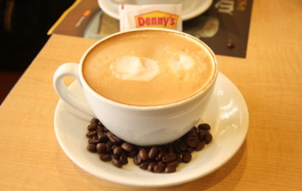Denny’s lanza nuevos Speciality Coffee