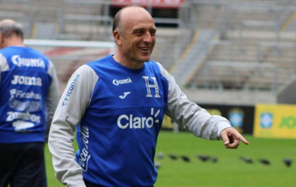 Posible alineación, lesionados y Grecia: Las palabras de Fabián Coito, DT de Honduras