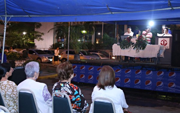 Sampedranos gozan de oración y vida durante 12 horas