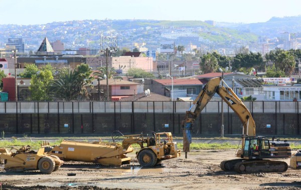 Puntos clave de las órdenes ejecutivas de Trump sobre inmigración