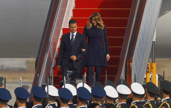 México trata de frenar polémica por mansión de 7 millones de Peña Nieto