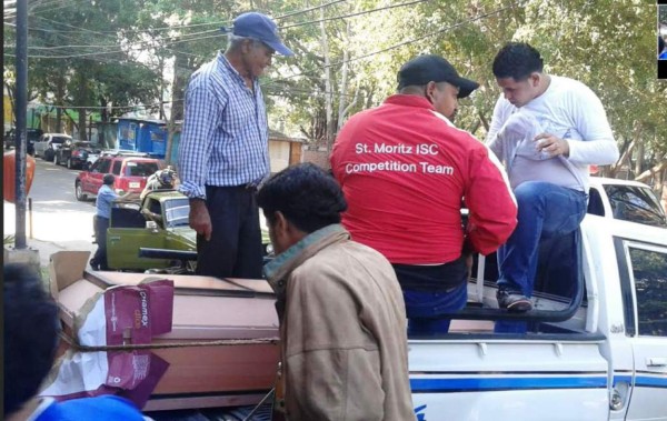 Familiares reclaman cuerpos de víctimas de masacre en Tegucigalpa