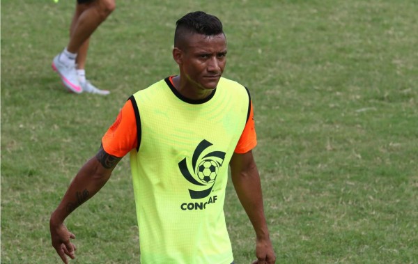 Olimpia ofreció a Luis Garrido a la Real Sociedad a cambio de Jonathan Paz