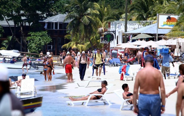 Honduras busca atraer turistas guatemaltecos
