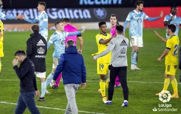 'Choco' Lozano reaparece, pero el Cádiz es humillado por el Celta de Vigo