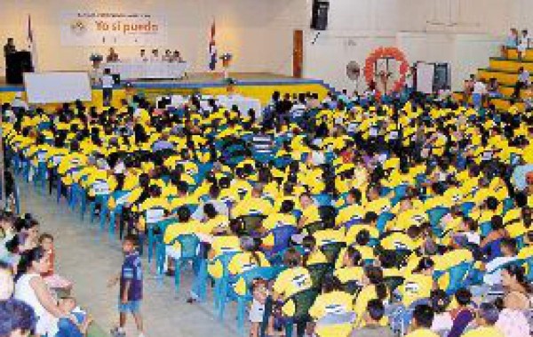 Continuarán estudiando con Yo sí puedo seguir