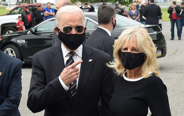 Joe Biden hace su primera aparición pública desde marzo