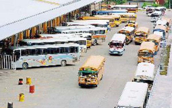 Terminal de buses podría ampliar su servicio a 24 horas
