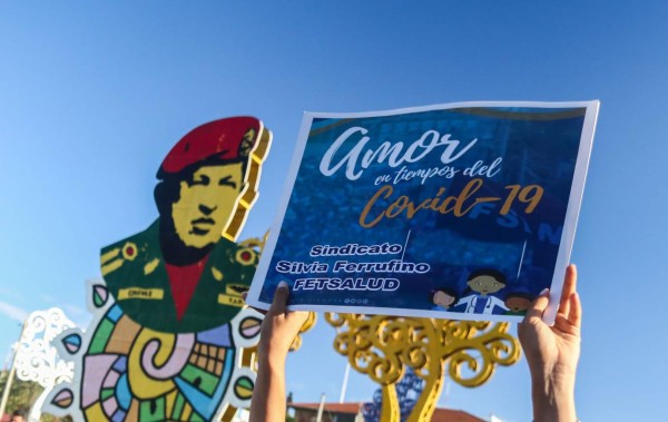 Nicaragua desafía al coronavirus con una marcha multitudinaria
