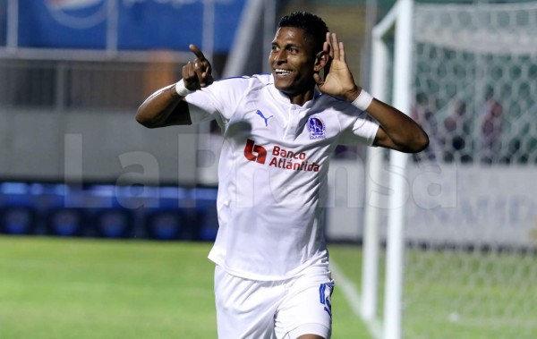 Carlo Costly estableció su mejor récord goleador