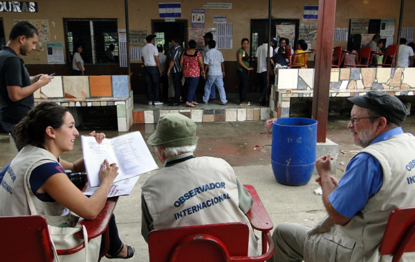 Fervor catracho en las calles por desarrollo de elecciones en Honduras