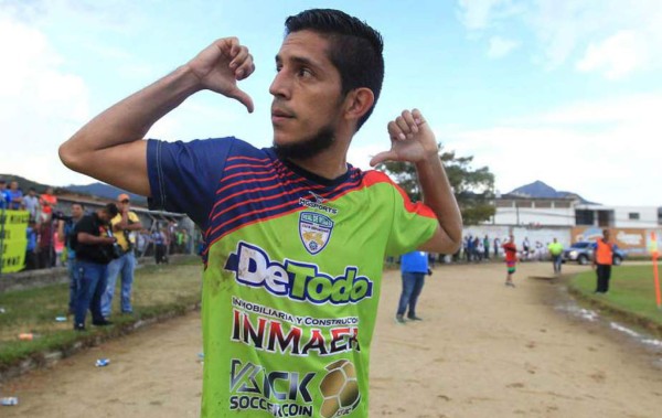 Juan Ramón Mejía se deja querer por Motagua