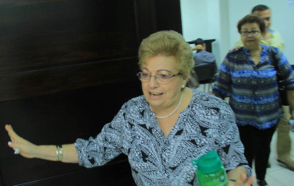 Absuelven a exalcadesa y alcalde de Villanueva, Cortés