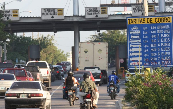 Regidores y alcalde enfrentados por aumento a peaje