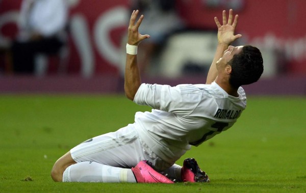 Real Madrid decepciona en el inicio de la era Rafa Benítez