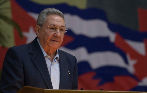 Estados Unidos impone sanciones al cubano Raúl Castro