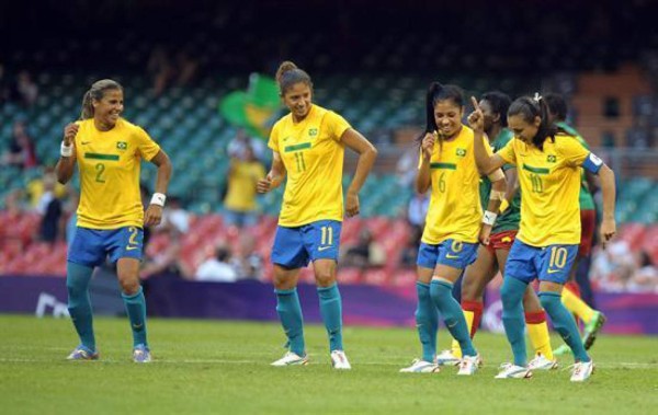 Fútbol femenino madruga en Río-2016 con EUA y Brasil mirando el oro