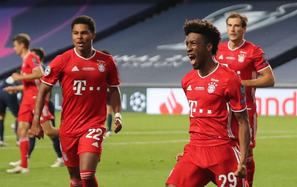 Kingsley Coman celebrando su gol contra el PSG en la final de Champions. Foto AFP