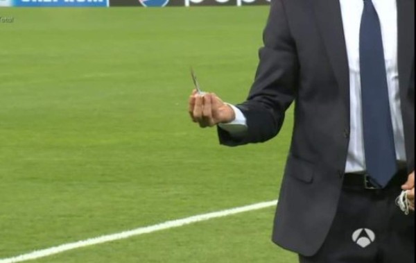 Polémica por lo que encontraron en el San Paolo previo al Napoli- Real Madrid