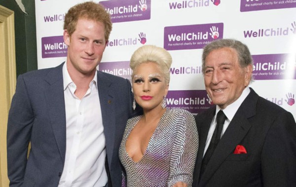 El príncipe Harry preside concierto benéfico