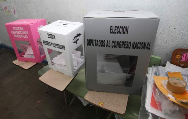 Las insólitas cosas que hacen los políticos para ganar votos