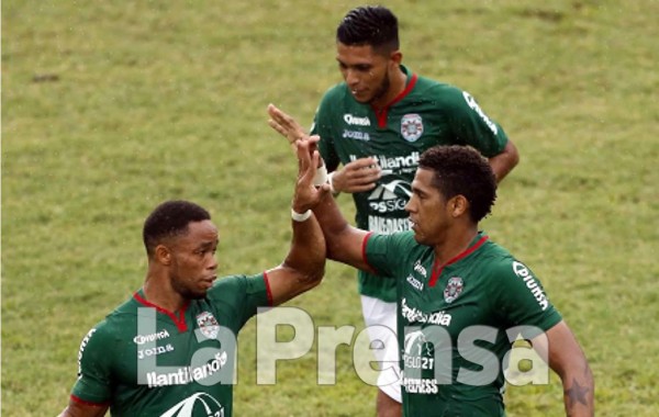 Marathón suma otra victoria y alcanza el liderato en Honduras