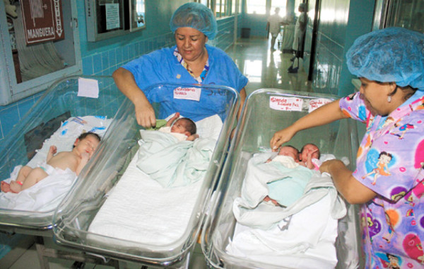 Un ‘calvario’ es adoptar un infante en Honduras