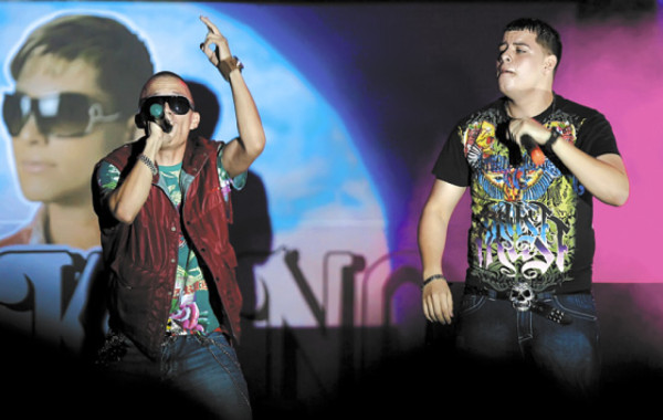 Cuatro mil cantaron con Makano