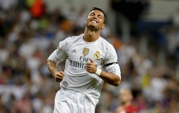 VIDEO: El increíble fallo de Cristiano Ronaldo frente al arco